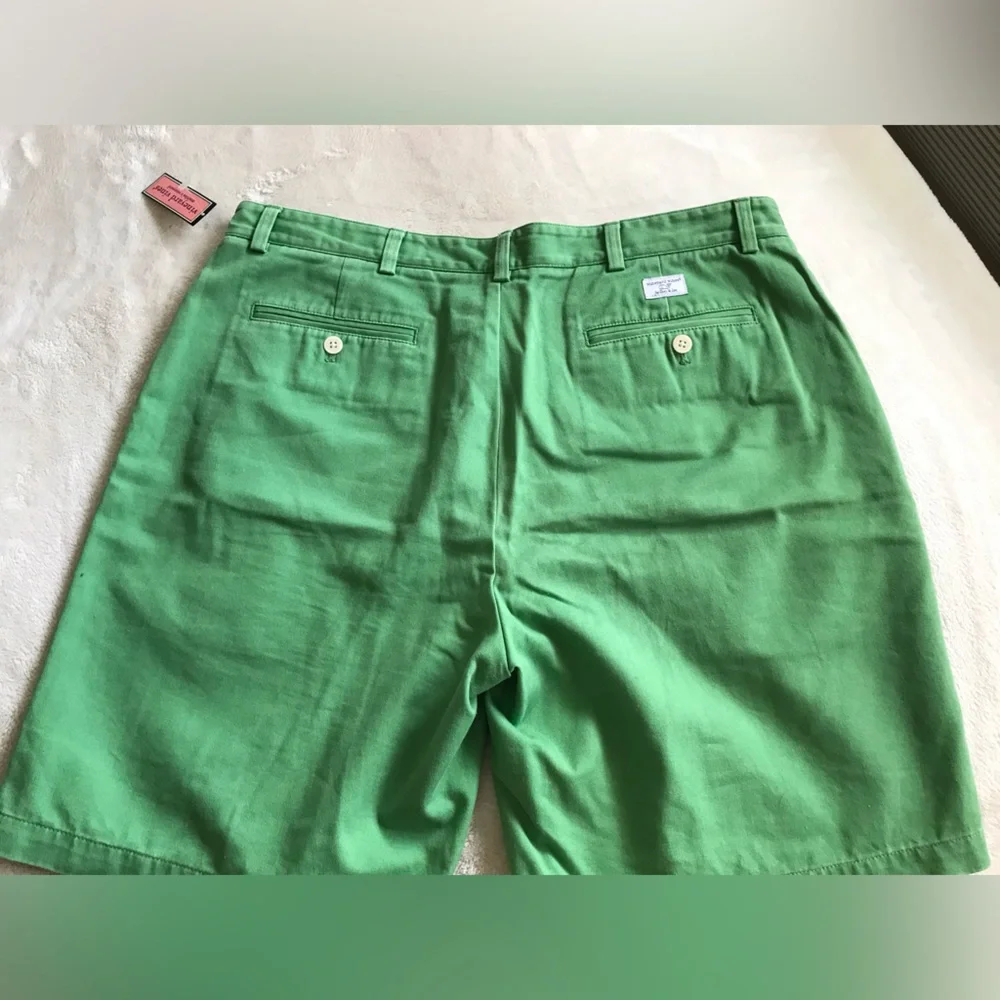Vineyard Vines Men’s Flat Front Chino Shorts - Kelly Green